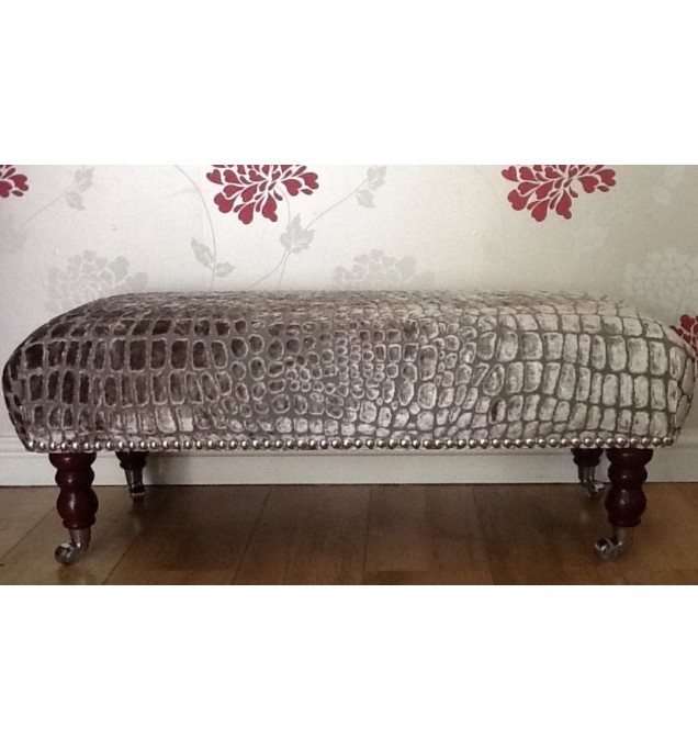 A Quality Long Footstool In Designers Guild Nabucco Oyster Fabric